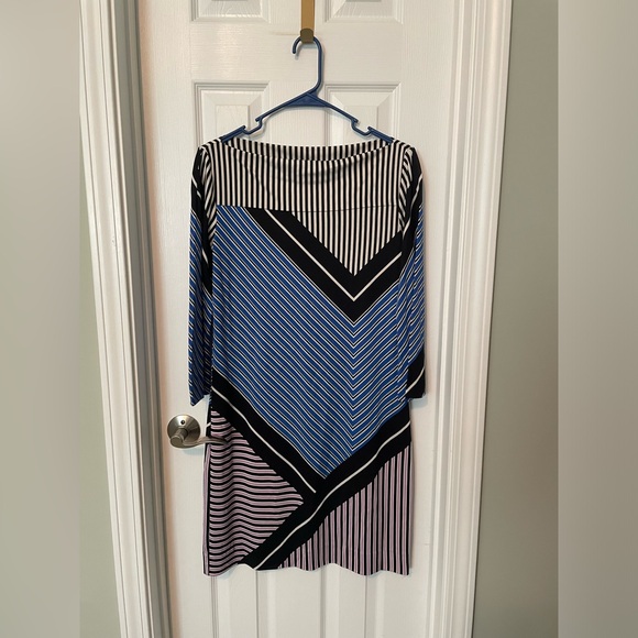 Diane Von Furstenberg Dresses & Skirts - Diane von Furstenberg Ruri Sailor Chevron Silk shift dress.
